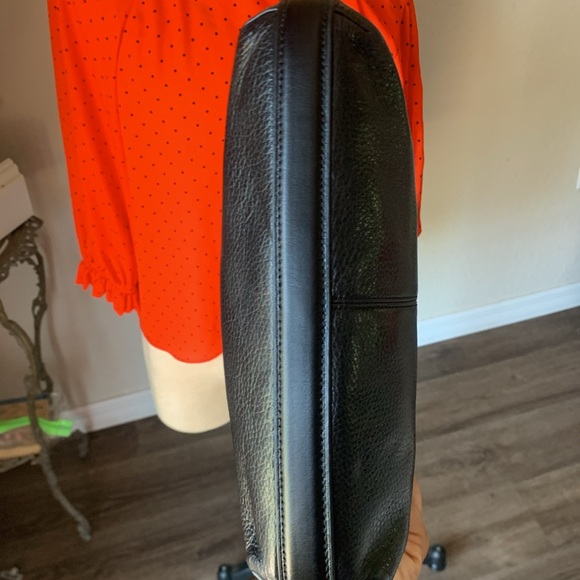 COACH Mae Crossbody Purse Bag F34823 Leather Back EUC - Picture 8 of 17